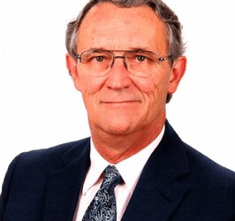 In Memoriam Howard Alexander